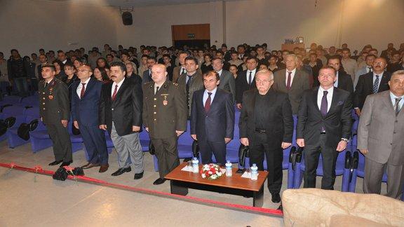 18 Mart Çanakkale Zaferi´nin 102.Yıldönümü ve Şehitlerimizi Anma Günü Çelenk Sunumu(18.03.2017) ve Tören Programı(20.03.2017)