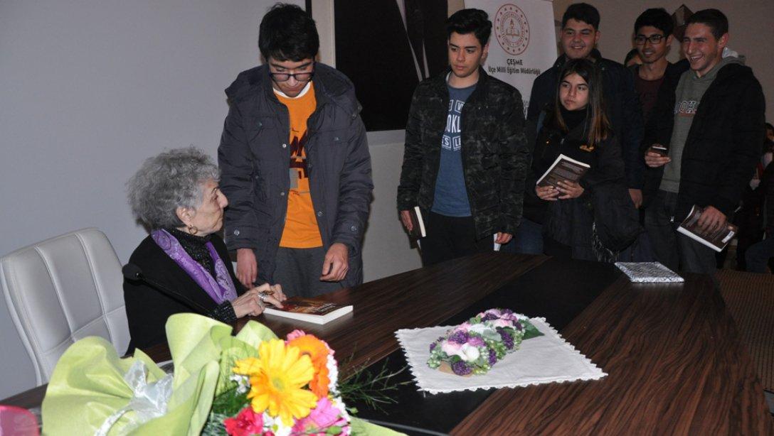 İstiklal şairimiz Mehmet Akif Ersoy´un torunu , Selma Argon Ersoy, ÇiZGİ projesi "İlham Veren Buluşmalar" kapsamında konuğumuz oldu.