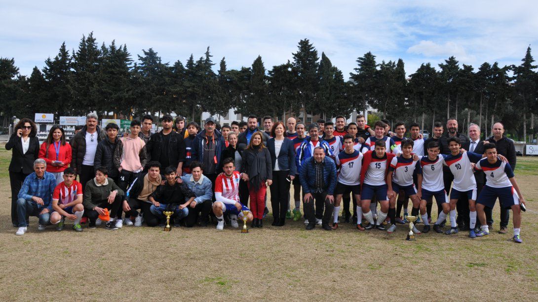 2019-2020 Eğitim Öğretim Yılı İlçemiz Ortaöğretim Kurumları arasında düzenlenen Futbol Turnuvası 