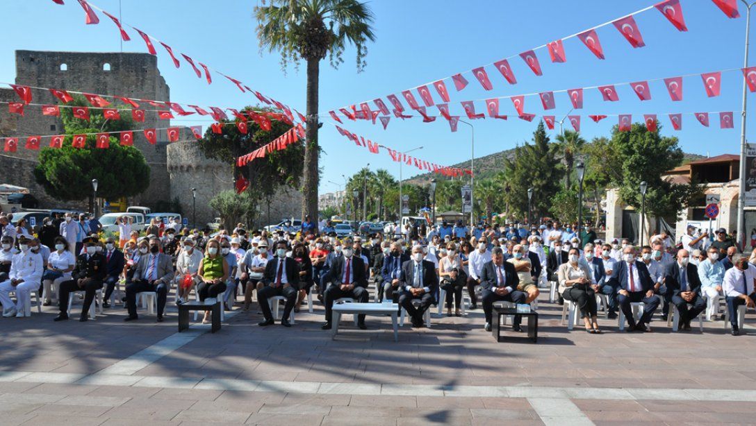 30 Ağustos Zafer Bayramımızın 99.Yılı Tören Programı - Çeşme Cumhuriyet Meydanı