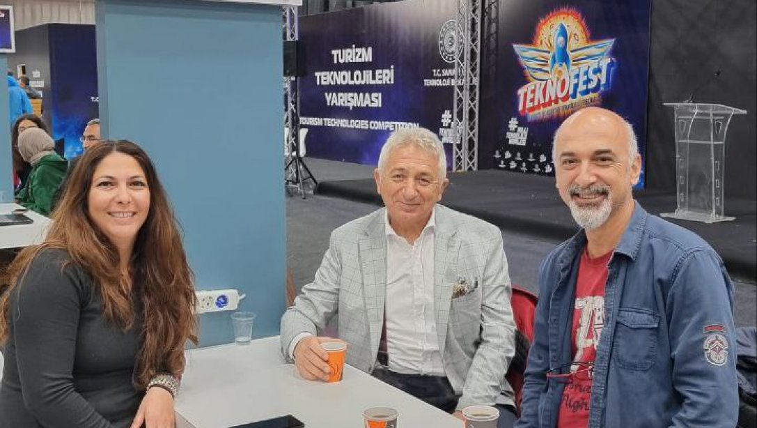 İstanbul TEKNOFEST Havacılık, Uzay ve Teknoloji Festivali'nde Turizm Teknolojileri kategorisinde finalist olarak katıldık.