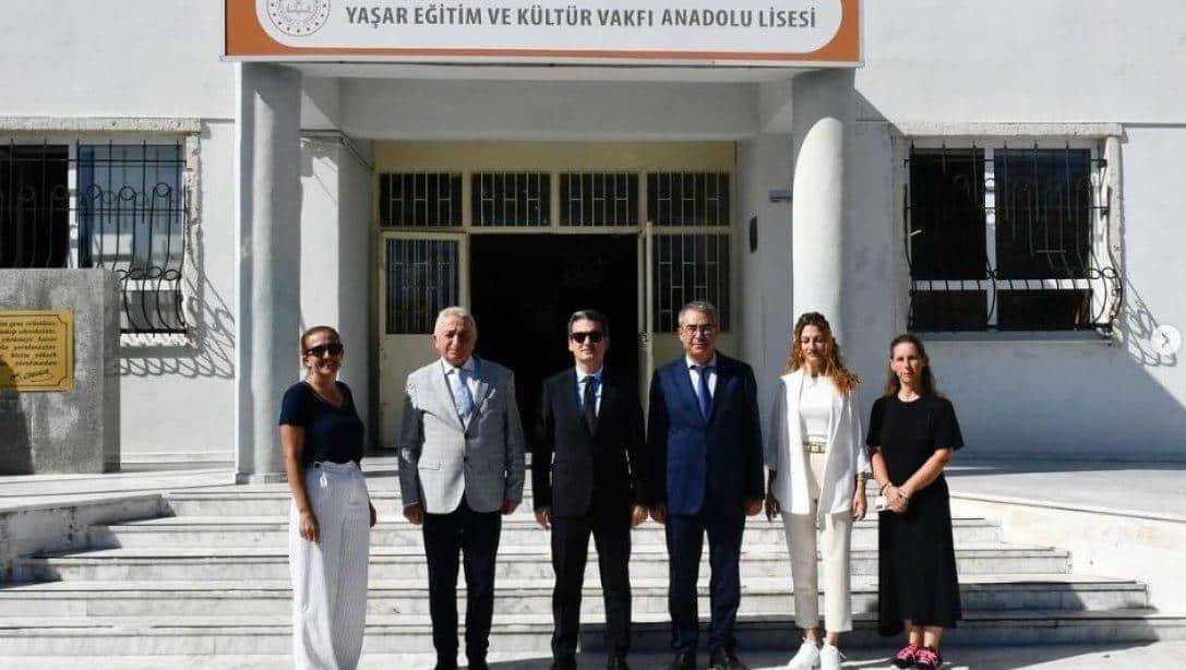 Kaymakamımız Sayın Mehmet Maraşlı Yaşar Eğitim ve Kültür Vakfı Anadolu Lisesi'ne ziyarette bulundu.